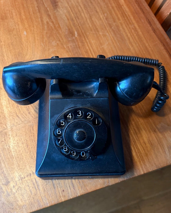 Originele PTT bakelieten draaischijftelefoon – 1961