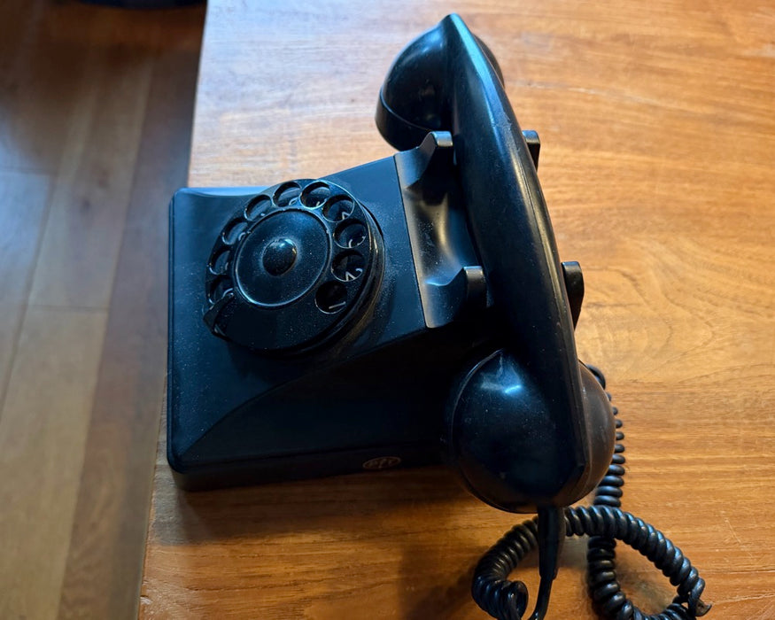Originele PTT bakelieten draaischijftelefoon – 1961