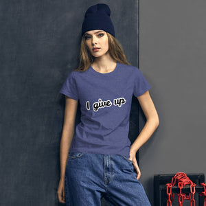 I give up Women's short sleeve t-shirt, 2 sides printed - Scattando Verkleedhuis